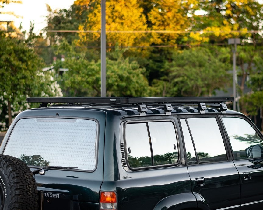 Toyota Land Cruiser FJ80 05